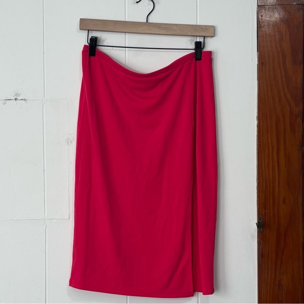 Express‎ World Brand Y2K Straight Skirt Thigh High Slit Coral Medium